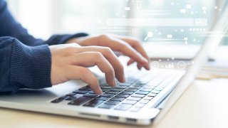 採用サイトとは？概要やメリットについて解説